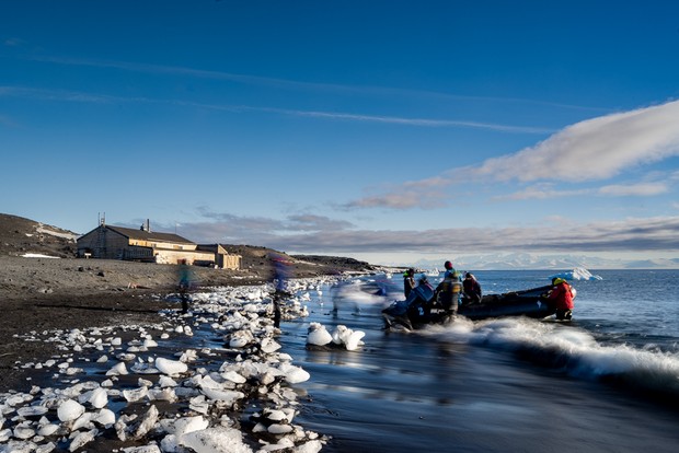 Visiting Scotts Terra Nova Hut At Cape Evans